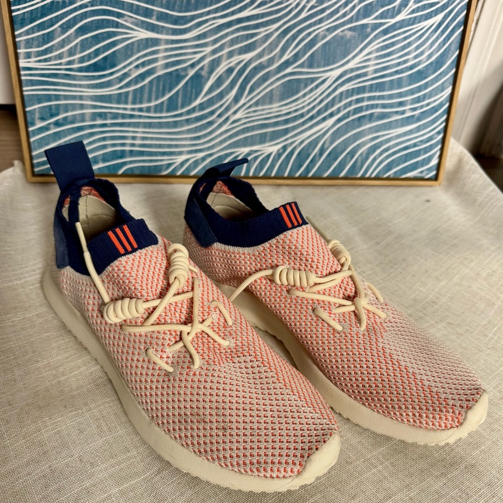ADIDAS TUBULAR SHADOW PRIMEKNIT
Cream White/ Off White/ Noble Indigo